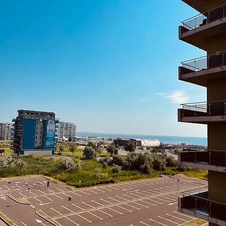 Summerland & Sea View Appartement Mamaia